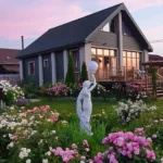 Rose bed at the cottage: the best varieties, design ideas, combinations with other plants (80 photos) where can you make a rose garden